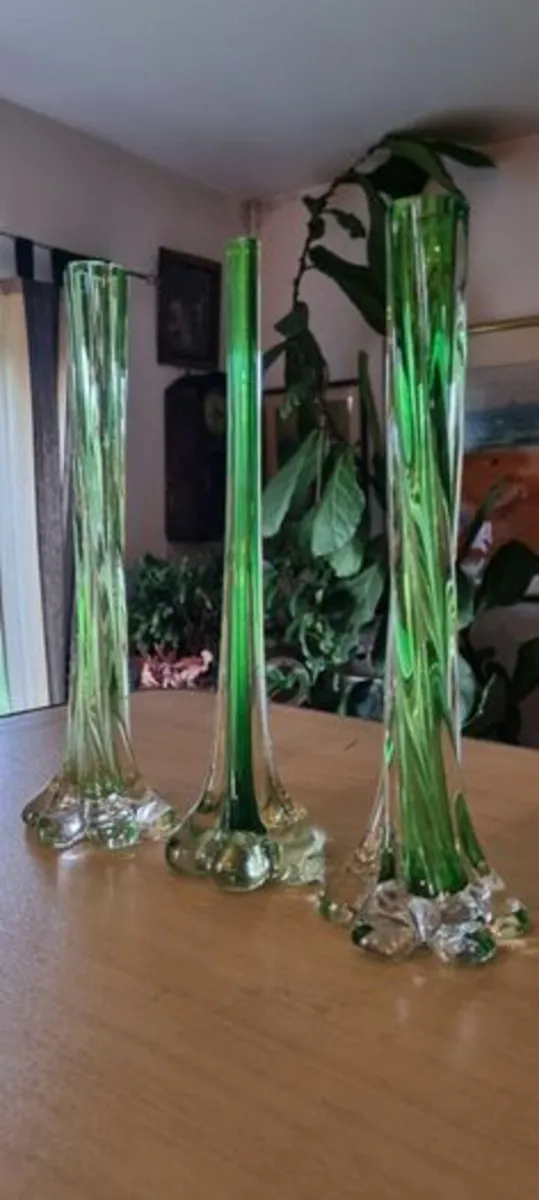 Three vintage elephant foot vases - Image 3