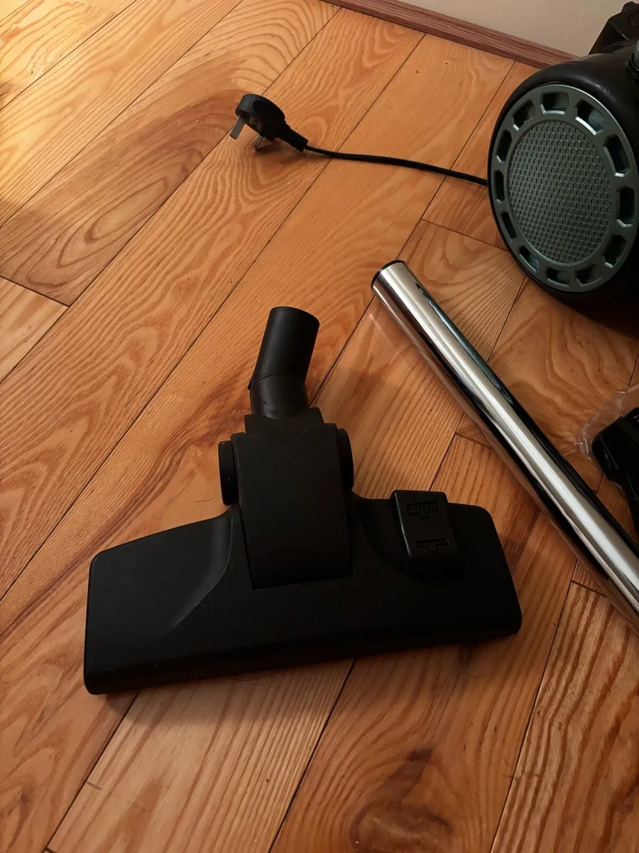 Hover - Salter - Image 2