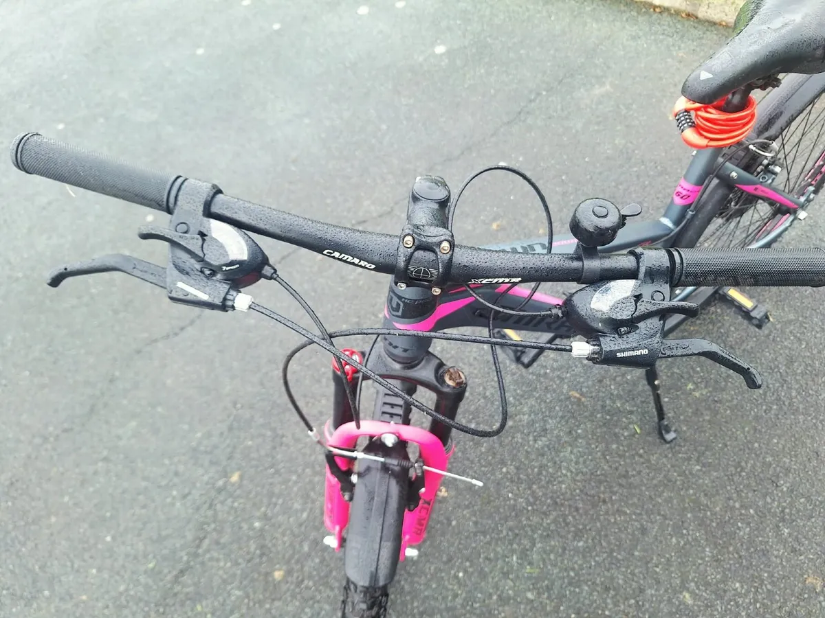 Girls bicycle - Image 4