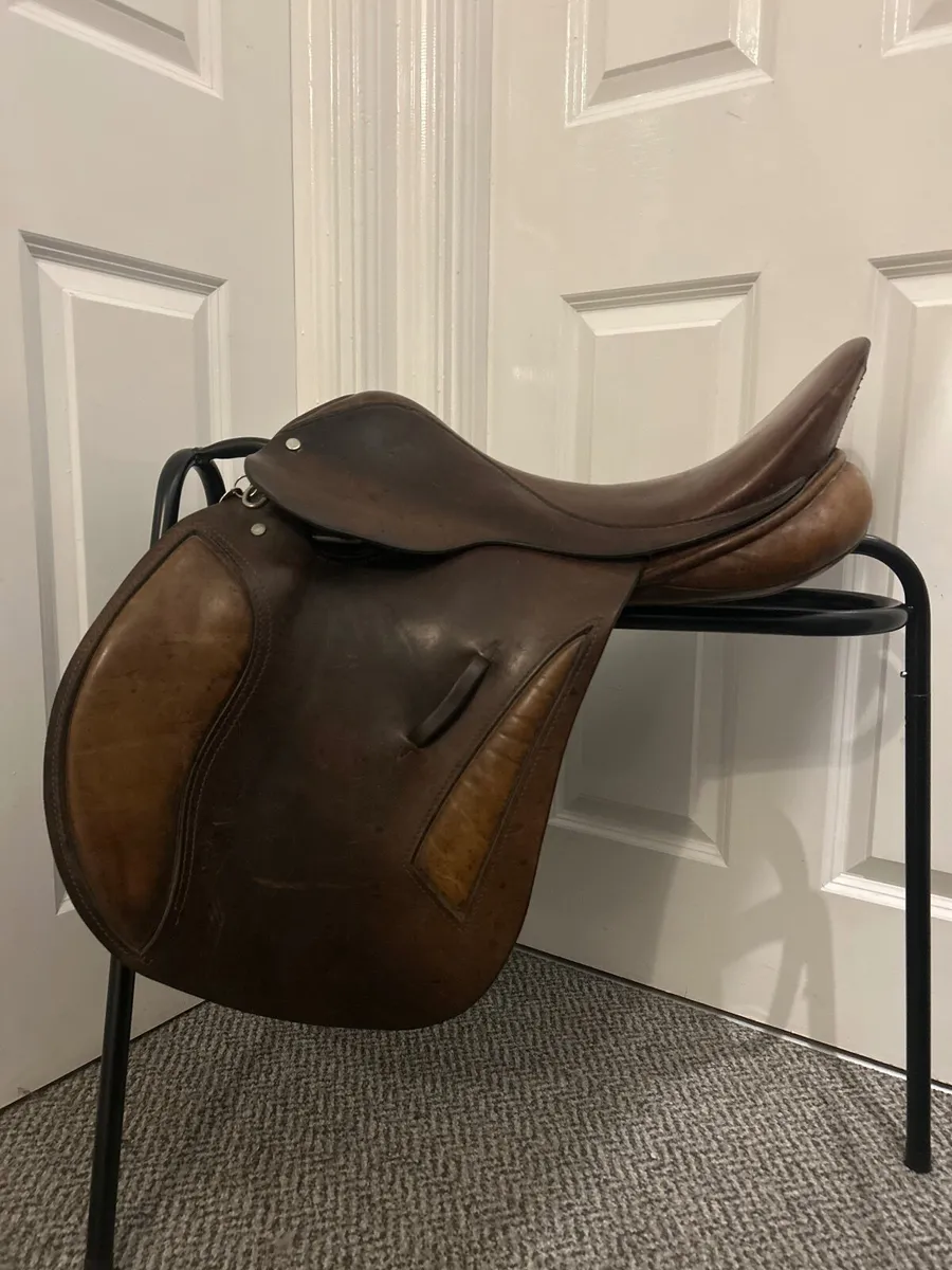 horse saddle - Image 1