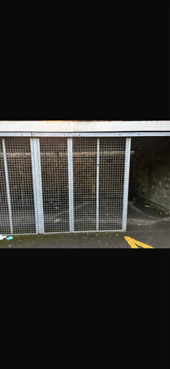 Fully galvanised kennel  run - Image 4