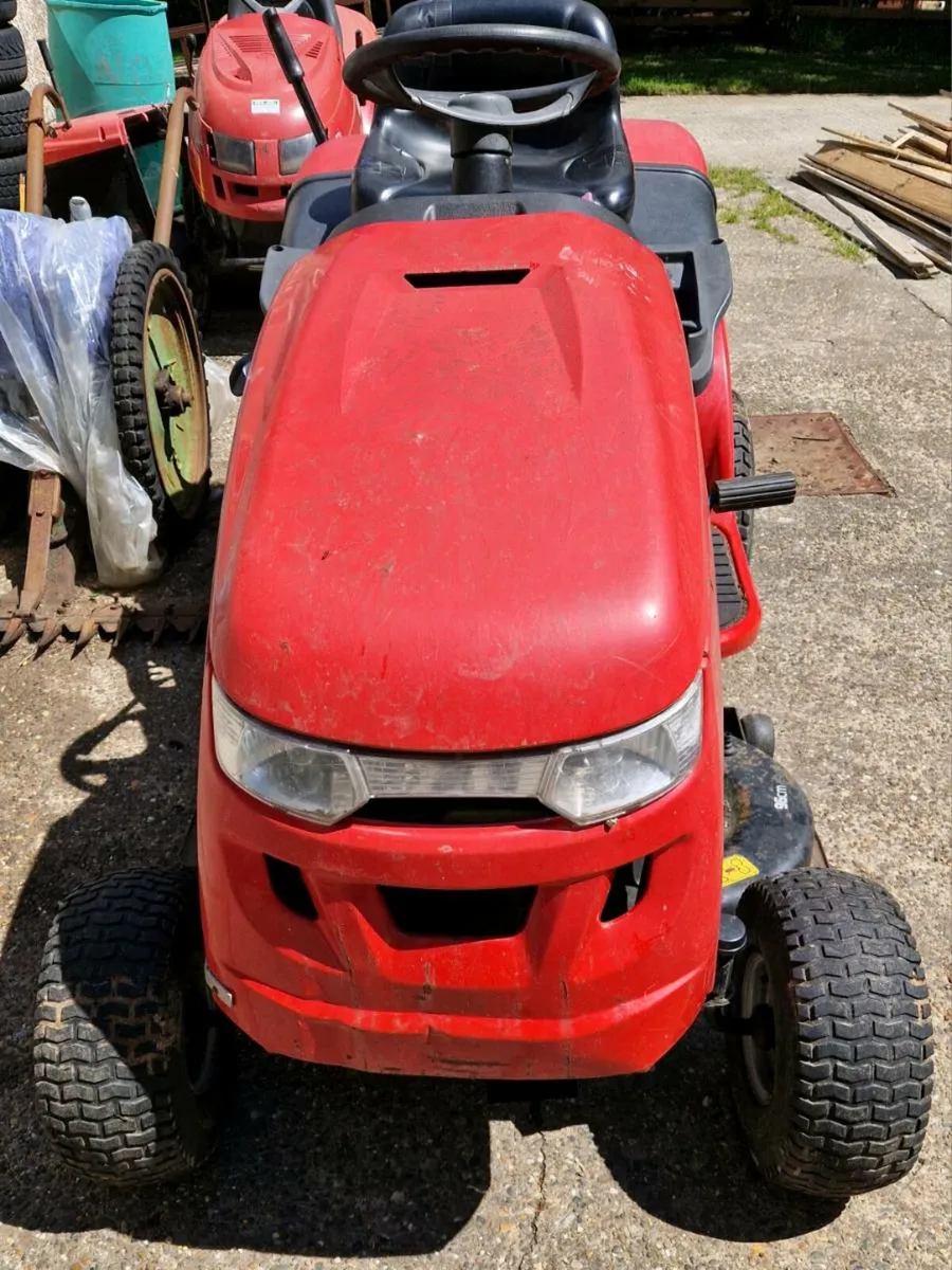 Snapper Ride On Mower - Image 2