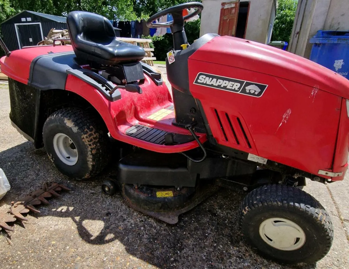 Snapper Ride On Mower - Image 3