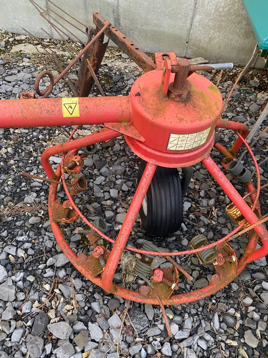 Hay Bob for sale - Image 2