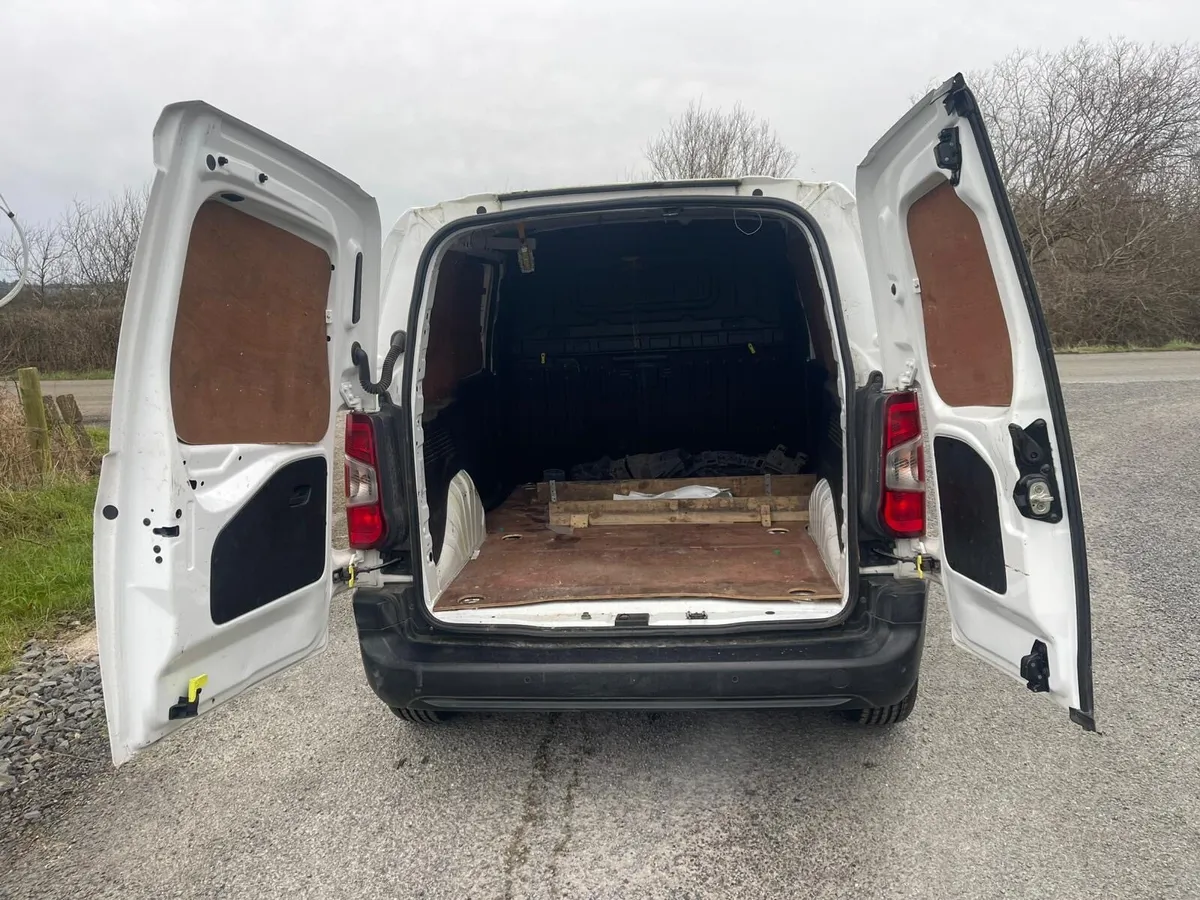 2019 Peugeot Partner 1.6 - Image 4