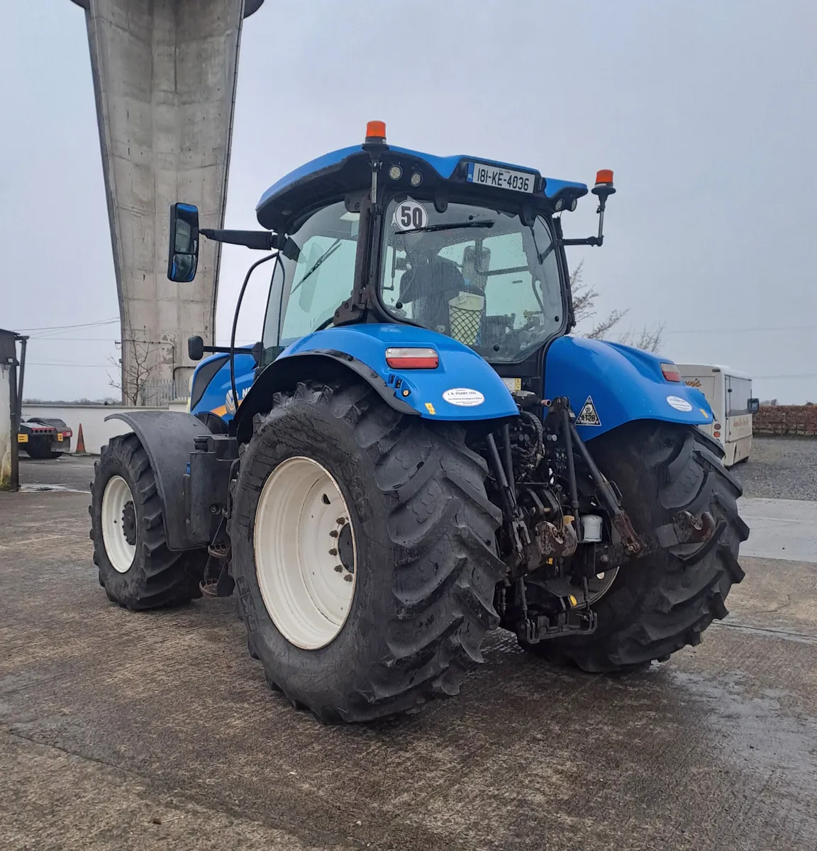 New Holland  T7 -230 - Image 4