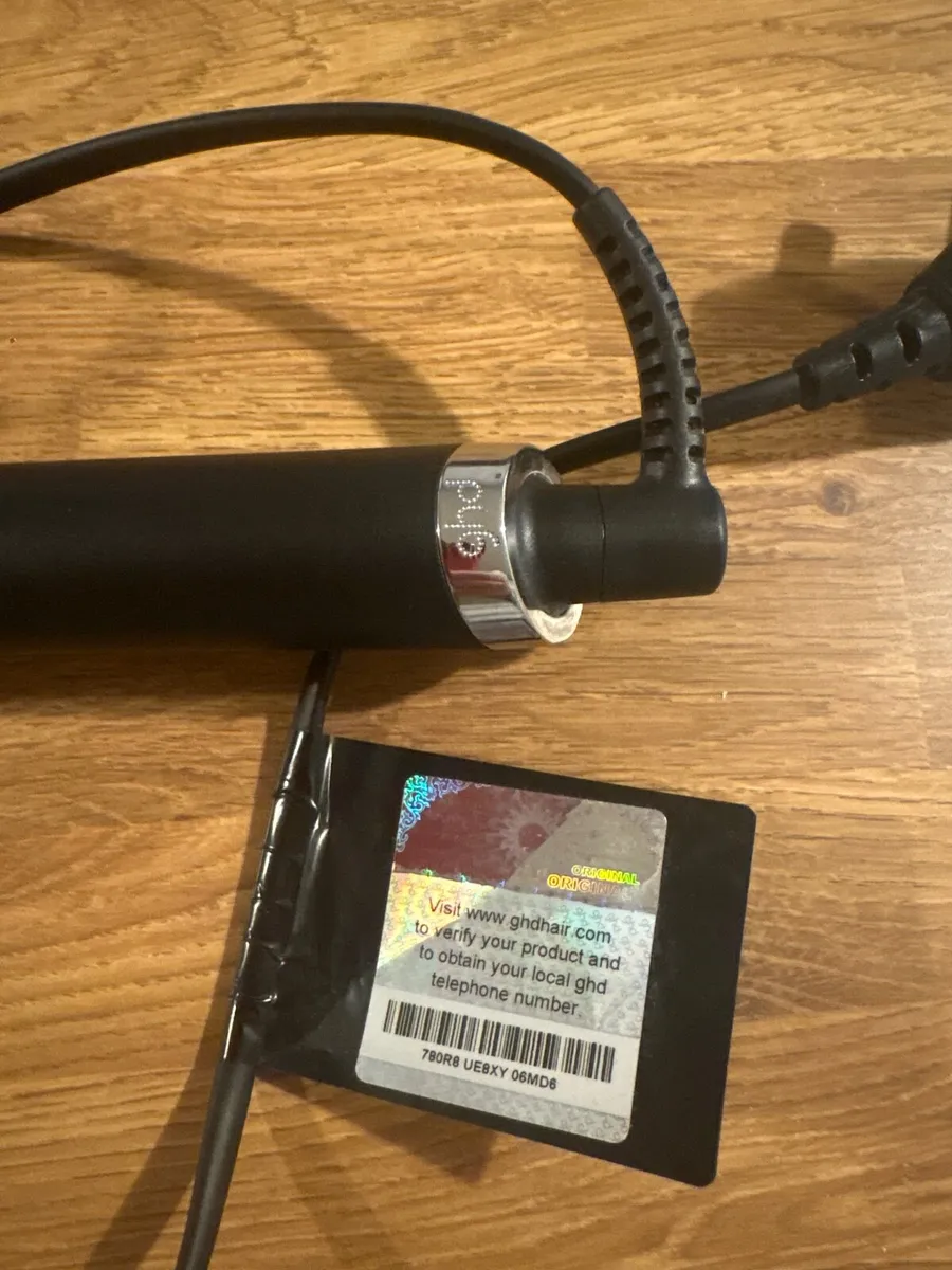 GHD Curve Classic Wave Wand - Image 2