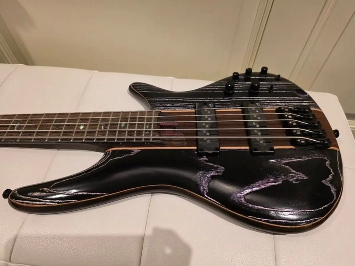 SR1305SB-MGL Premium Soundgear Bass Guitar (2024) As New. - Image 2