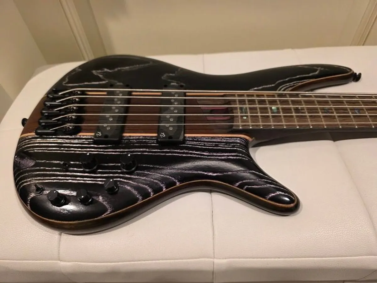 SR1305SB-MGL Premium Soundgear Bass Guitar (2024) As New. - Image 1