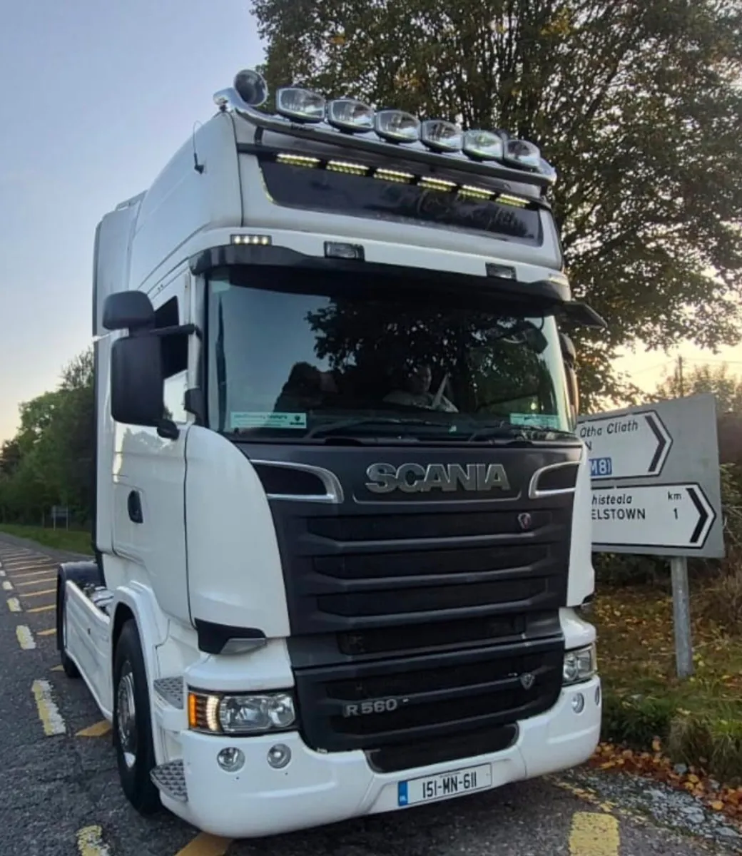 R560 Scania V8 - Image 4