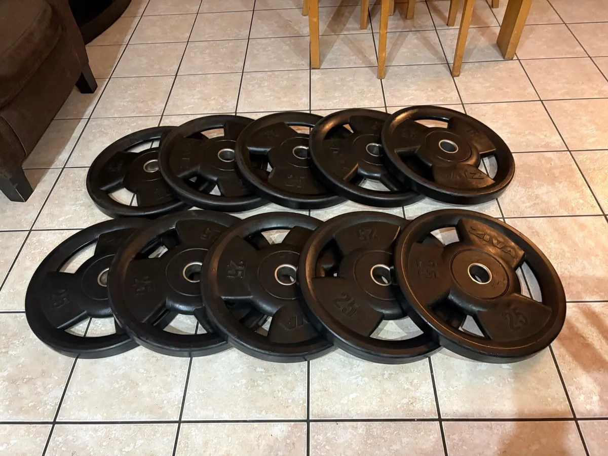 1/4 TONNE!!! 250KG OF RUBBER COATED OLYMPIC WEIGHT