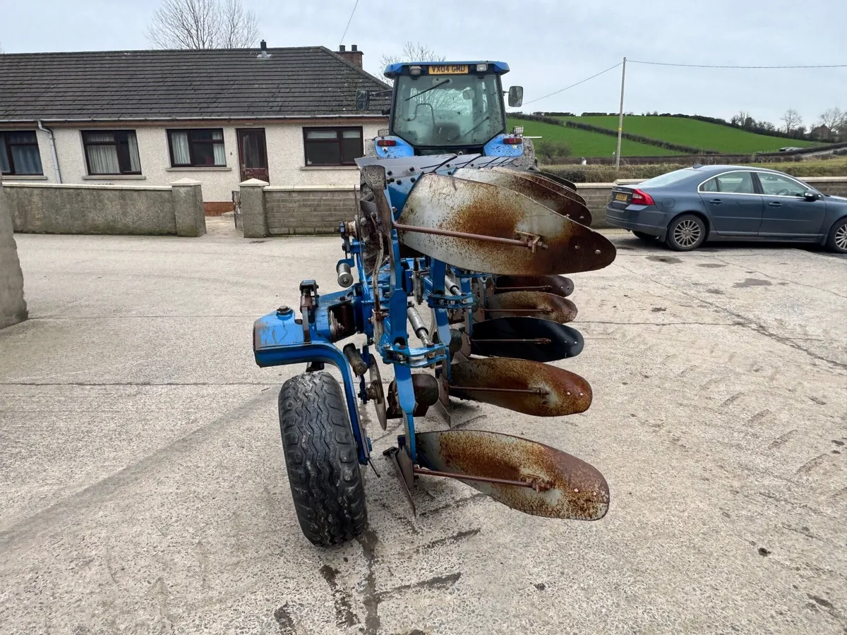 Farm machinery - Image 4