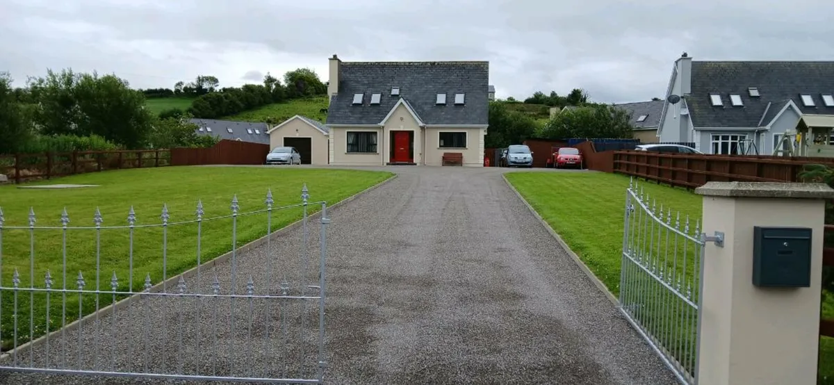 Detached 3 bed house - Image 3