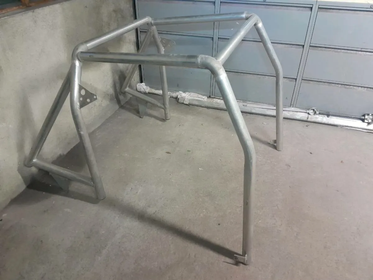MINI ROLL CAGE - Image 1