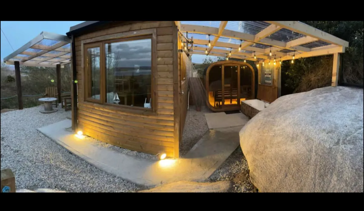 Cosy cabin & Sauna - Image 1