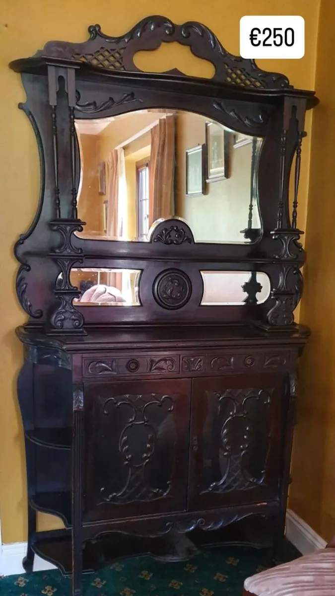 Antique mahogany side board cabinet *Reduced* - Image 1