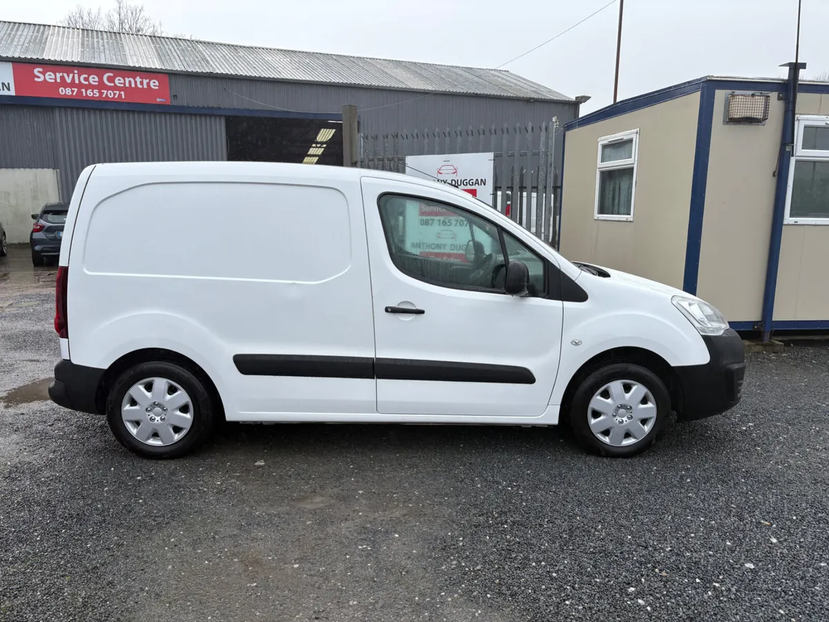 2019 Peugeot Partner 1.6hdi 3 seater - Image 2