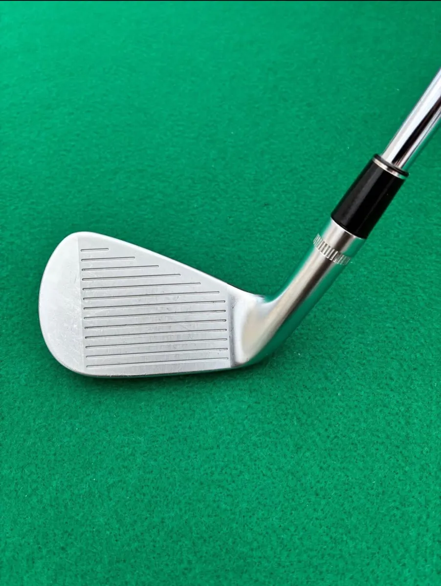 Callaway apex 24 irons 4-pw mint - Image 3