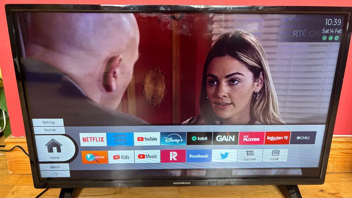 32” Nordmende Smart TV - Image 1