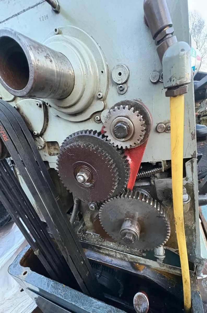 Colchester Triumph Lathe - Image 3