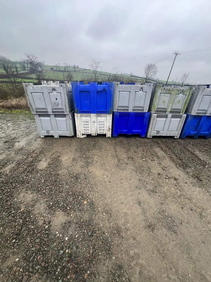 Pallet boxes - Image 1
