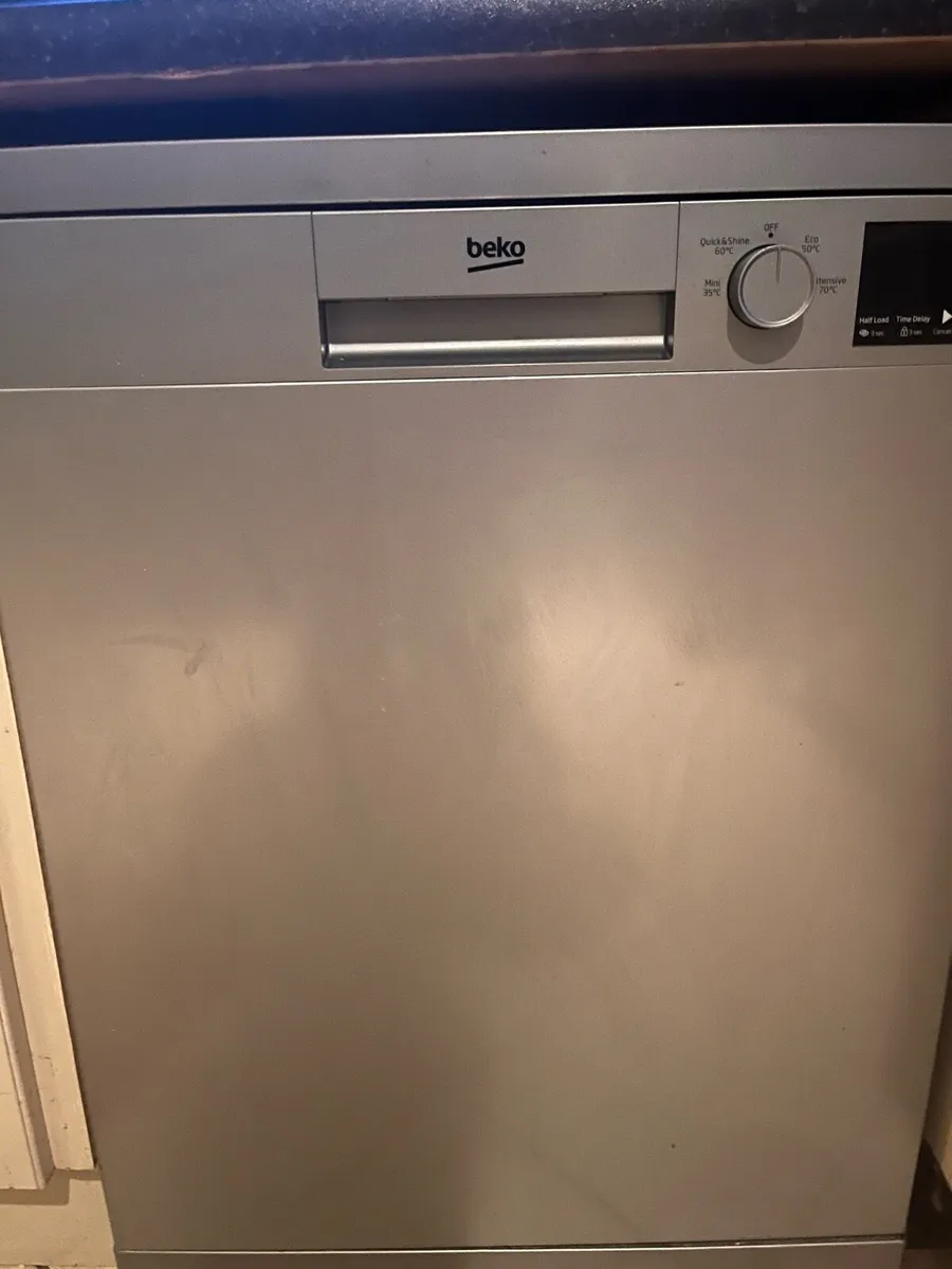 Dishwasher - Image 2