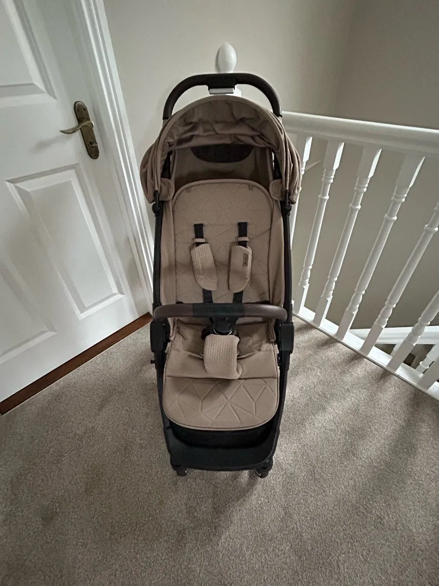 Silver Cross Clic With Travel Bag - Image 3