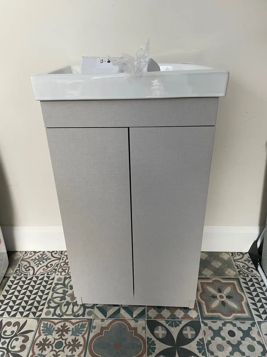Cloakroom bathroom sink unit. Brand new - Image 2
