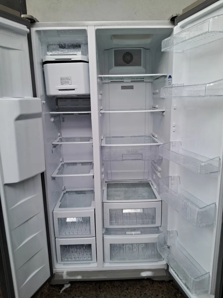 BEKO AMERICAN FRIDGE AND FREEZER - Image 3