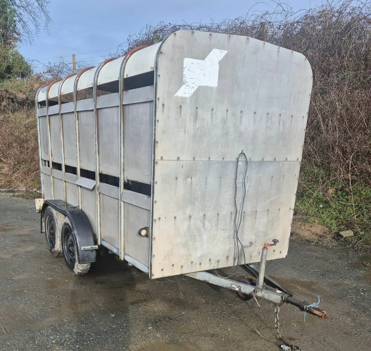 Ifor Williams 12 x 5 cattle trailer - Image 1