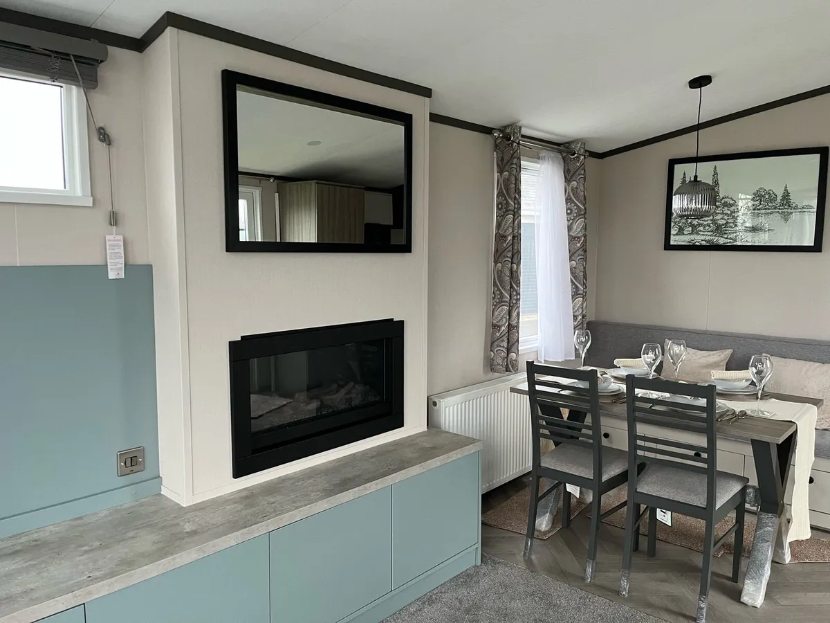 New Victory Lockwood mobile home - Image 3