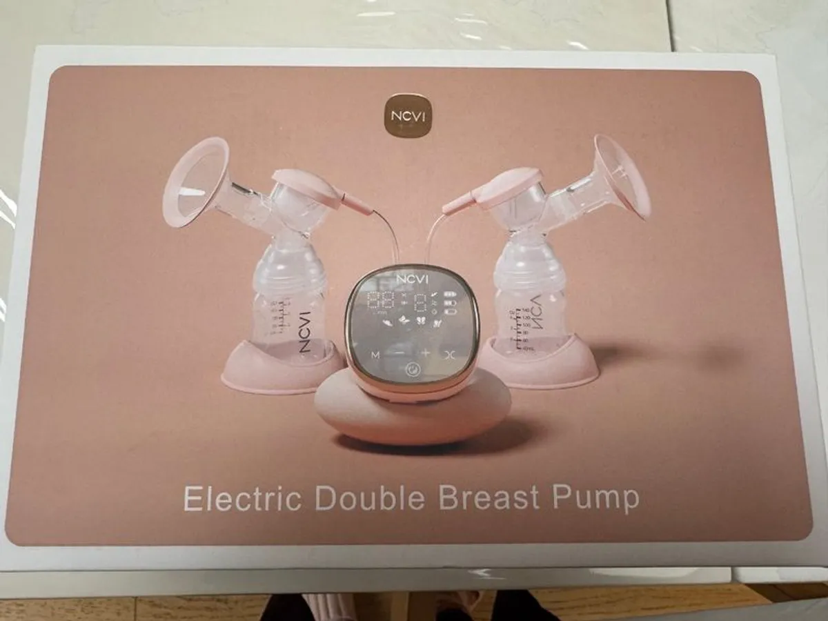 Baby Cot, Changing table with organiser, 2 breast pumps manual and electric , clothes, baby bouncer - Image 2