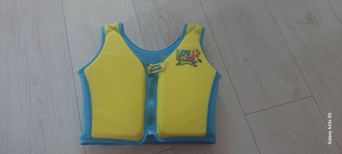 Kids swim vest - Image 1