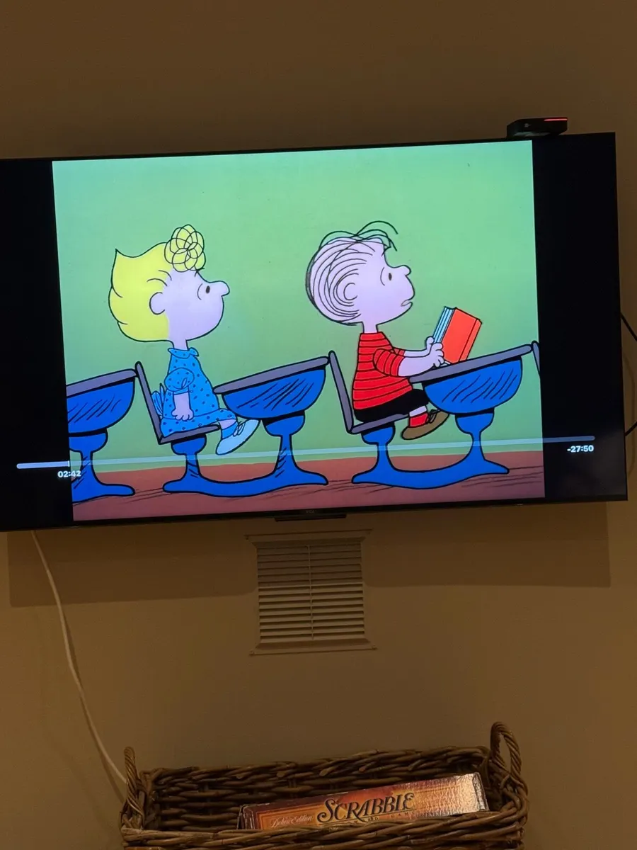 New TCL 55” QLED TV Wall Mount Inluded - Image 1