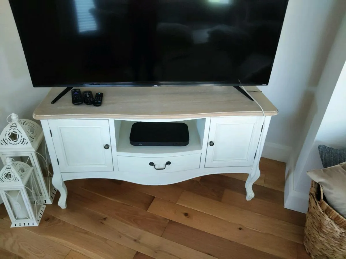 TV unit - Image 2