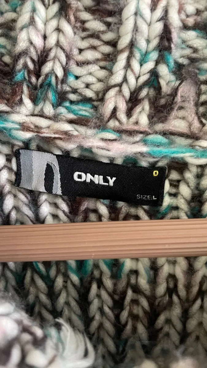 Womens cardigan - Image 2