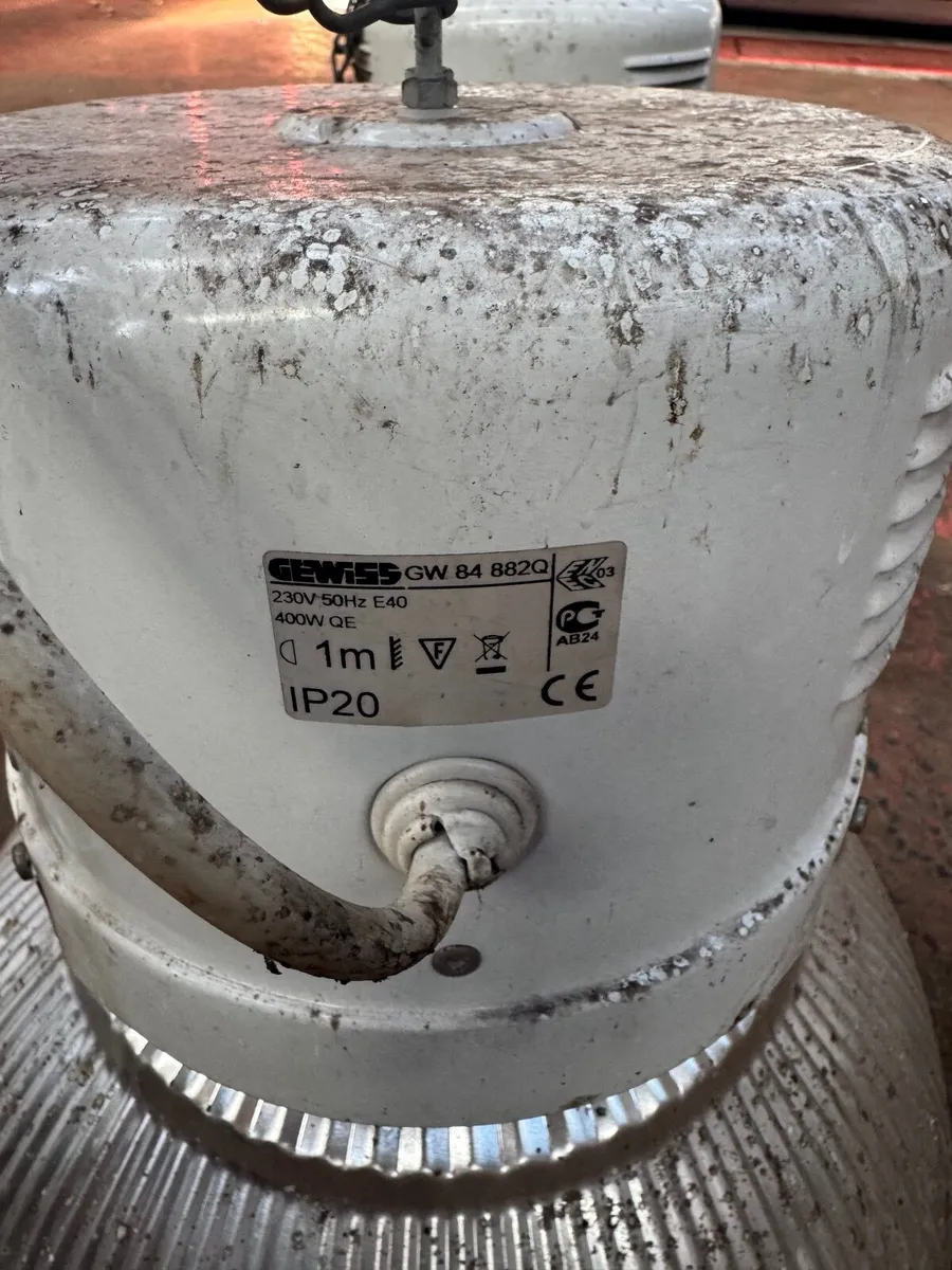 6x 400w workshop lights - Image 2