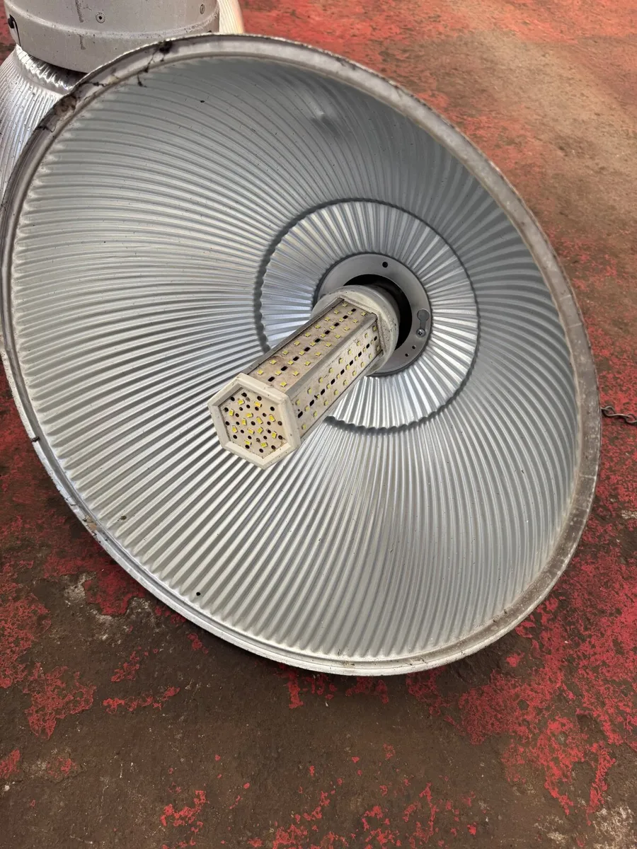 6x 400w workshop lights - Image 4