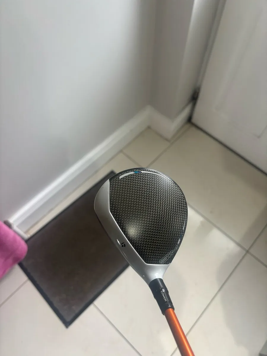 Taylormade sim 3 wood - Image 3