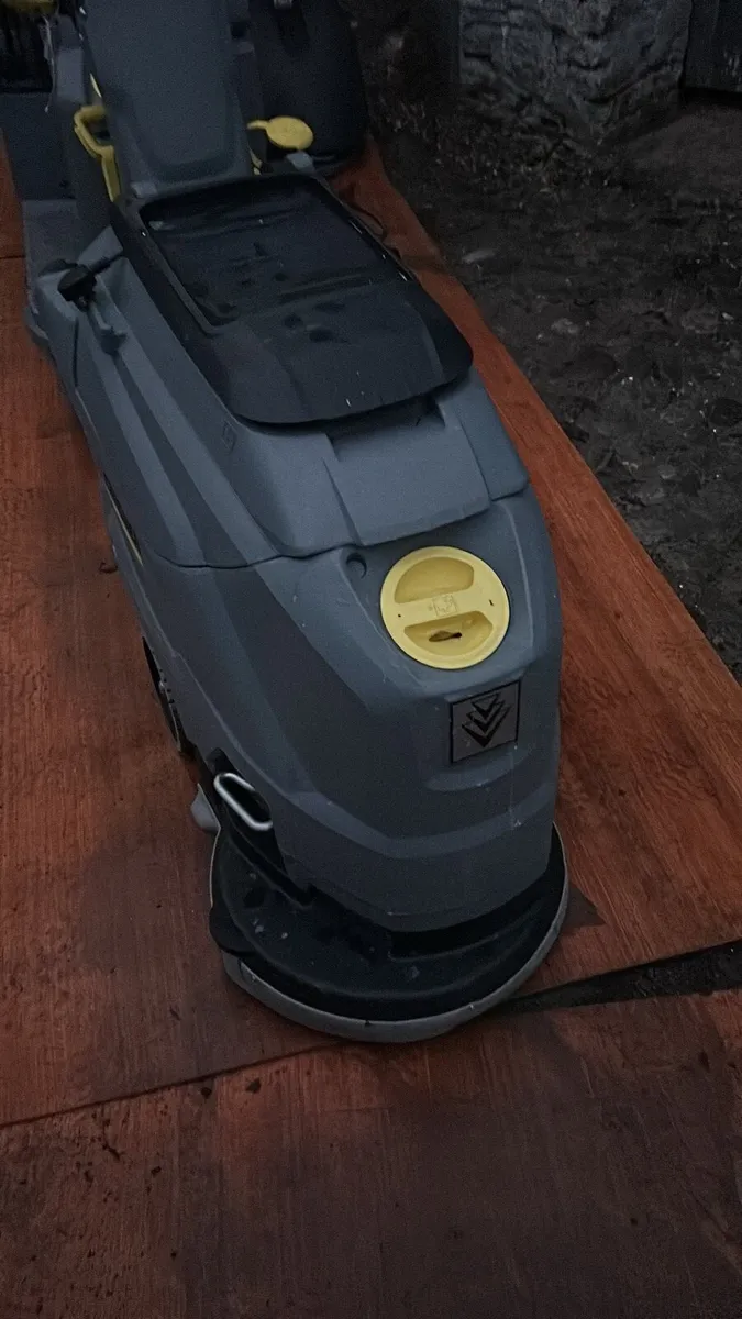 Floor scrubber dryers Karcher - Image 1
