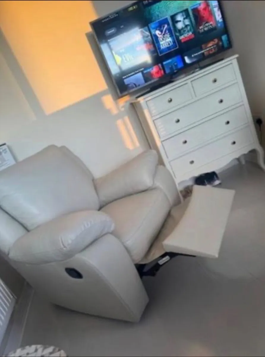 2 Italsofa real leather armchairs - Image 1