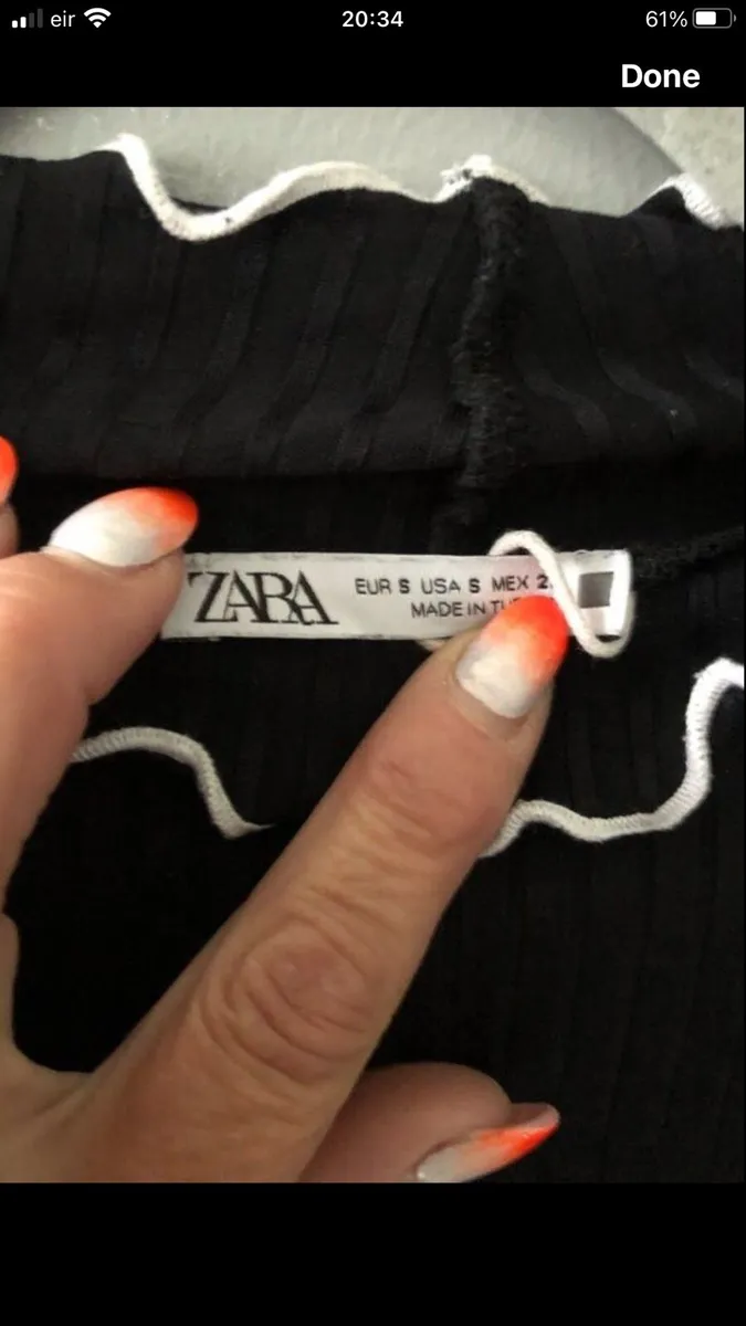 Ladies stunning top size S €5 - Image 2