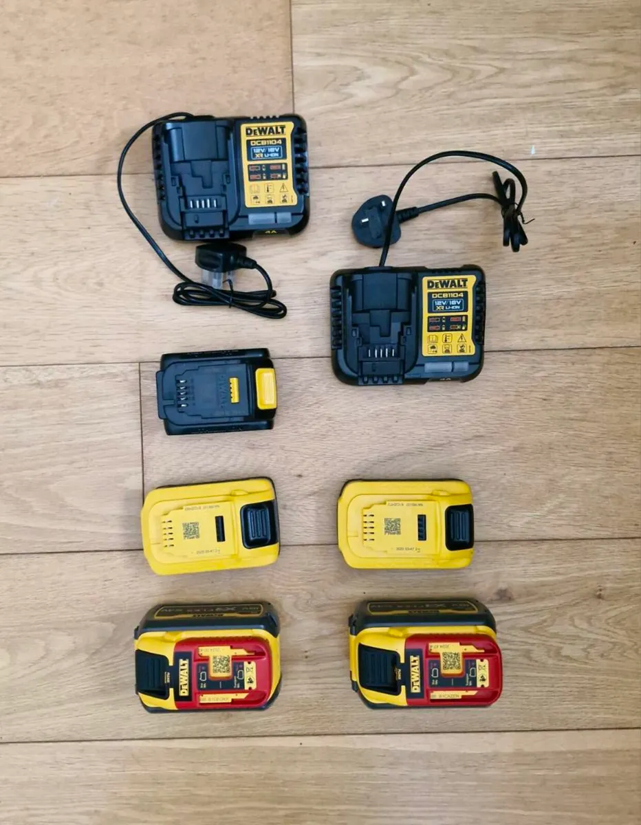 Dewalt batteries and charger - Image 2