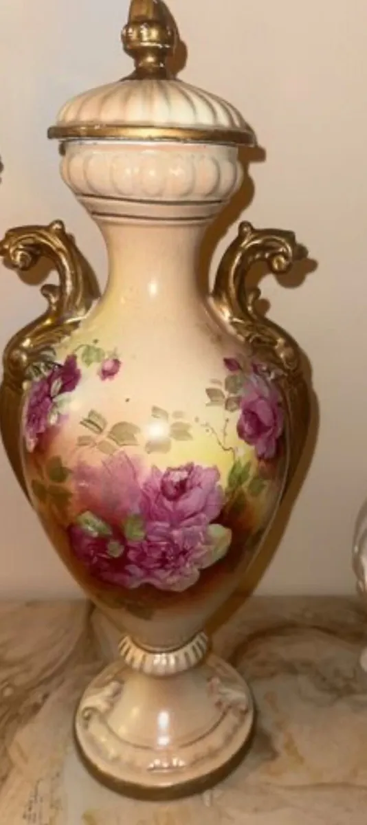 Ceramic vase - Image 1