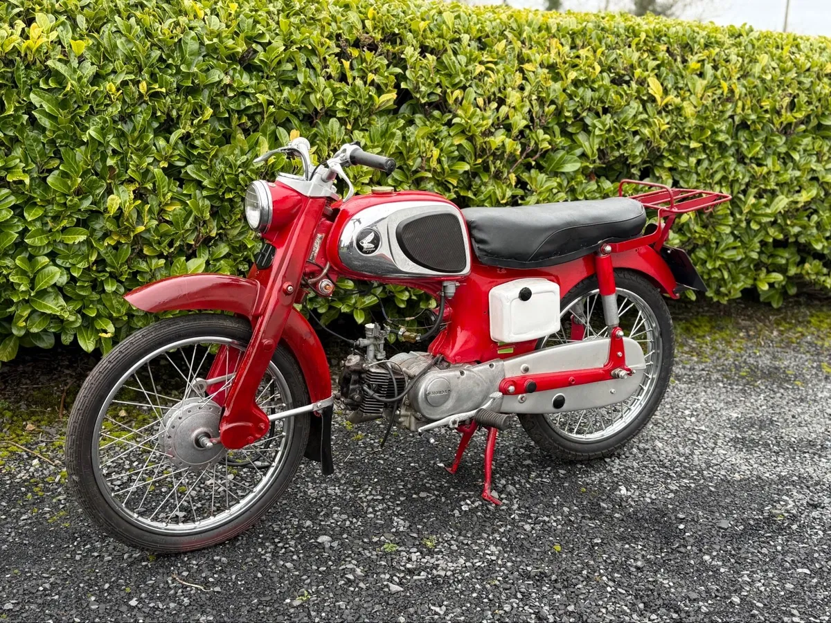 Honda 50 c110 1963 - Image 1