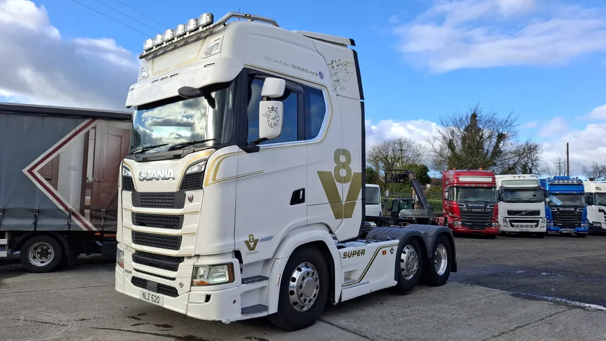 2018 Scania S520 6x2 Next Gen - Image 2