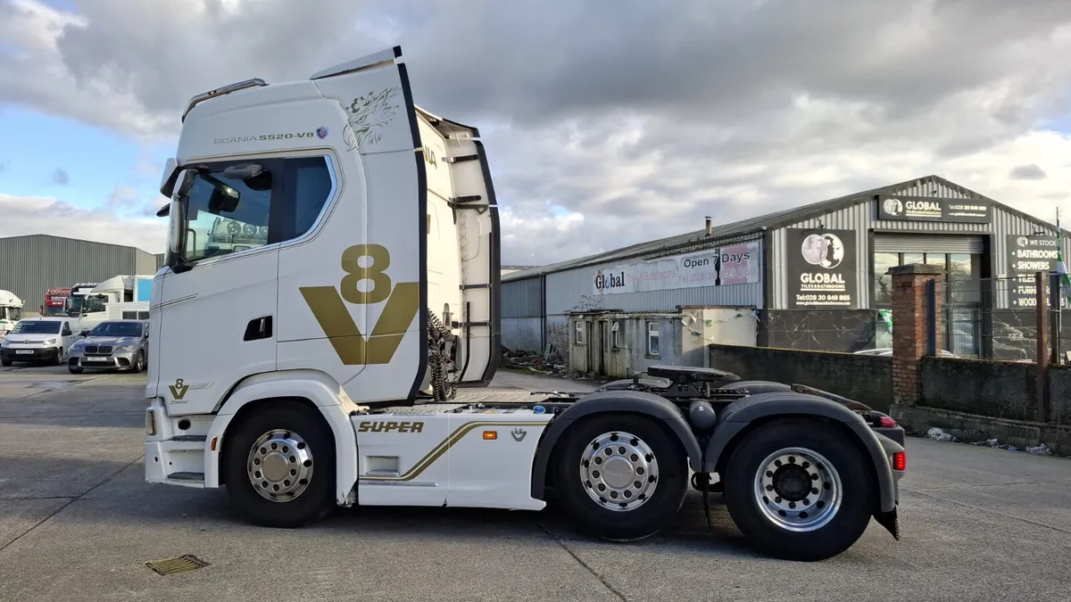 2018 Scania S520 6x2 Next Gen - Image 4