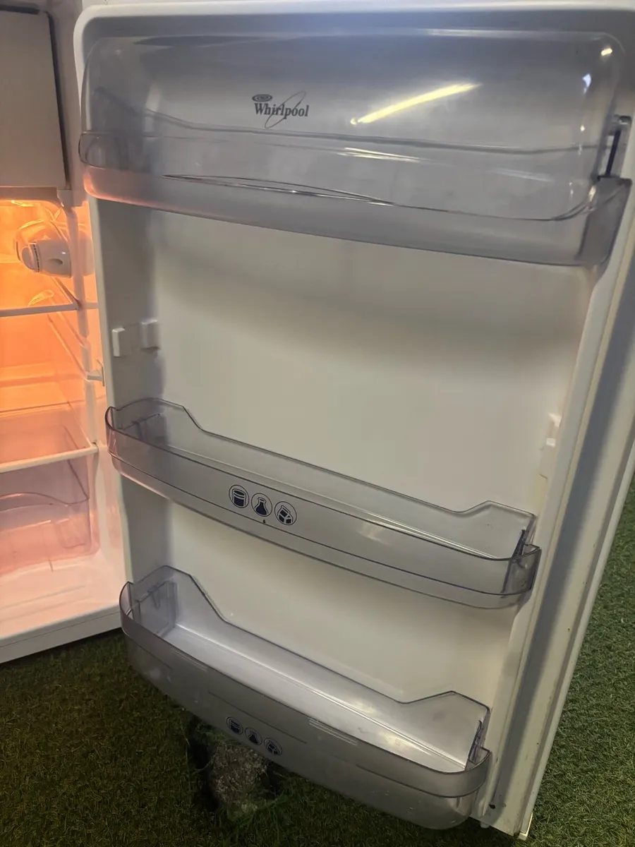 Undercounter fridge - Image 3