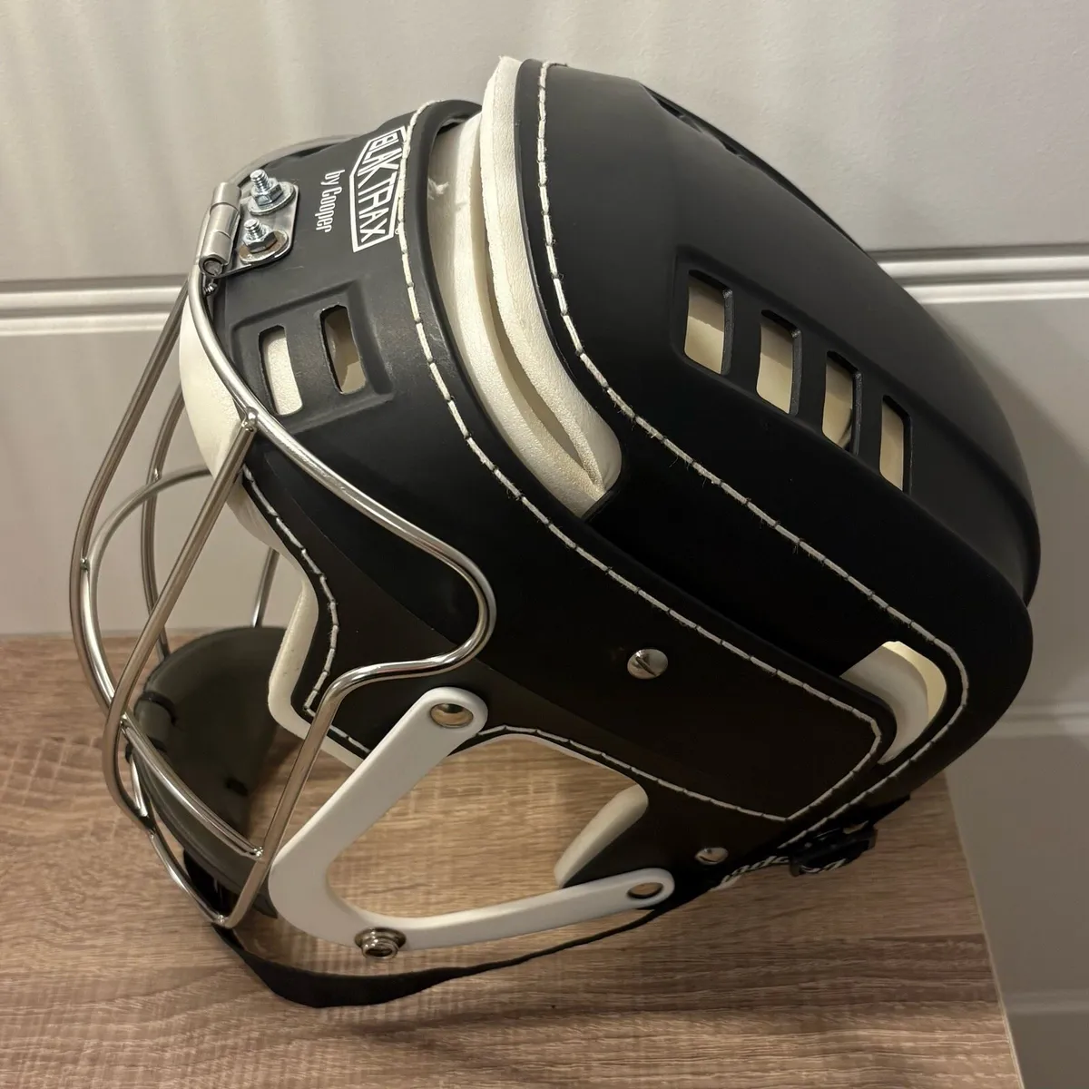 Cooper Helmet - Image 4