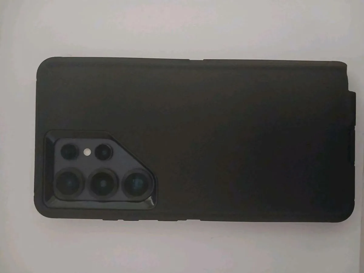 Samsung s25 ultra also have Lenovo tab plus - Image 1